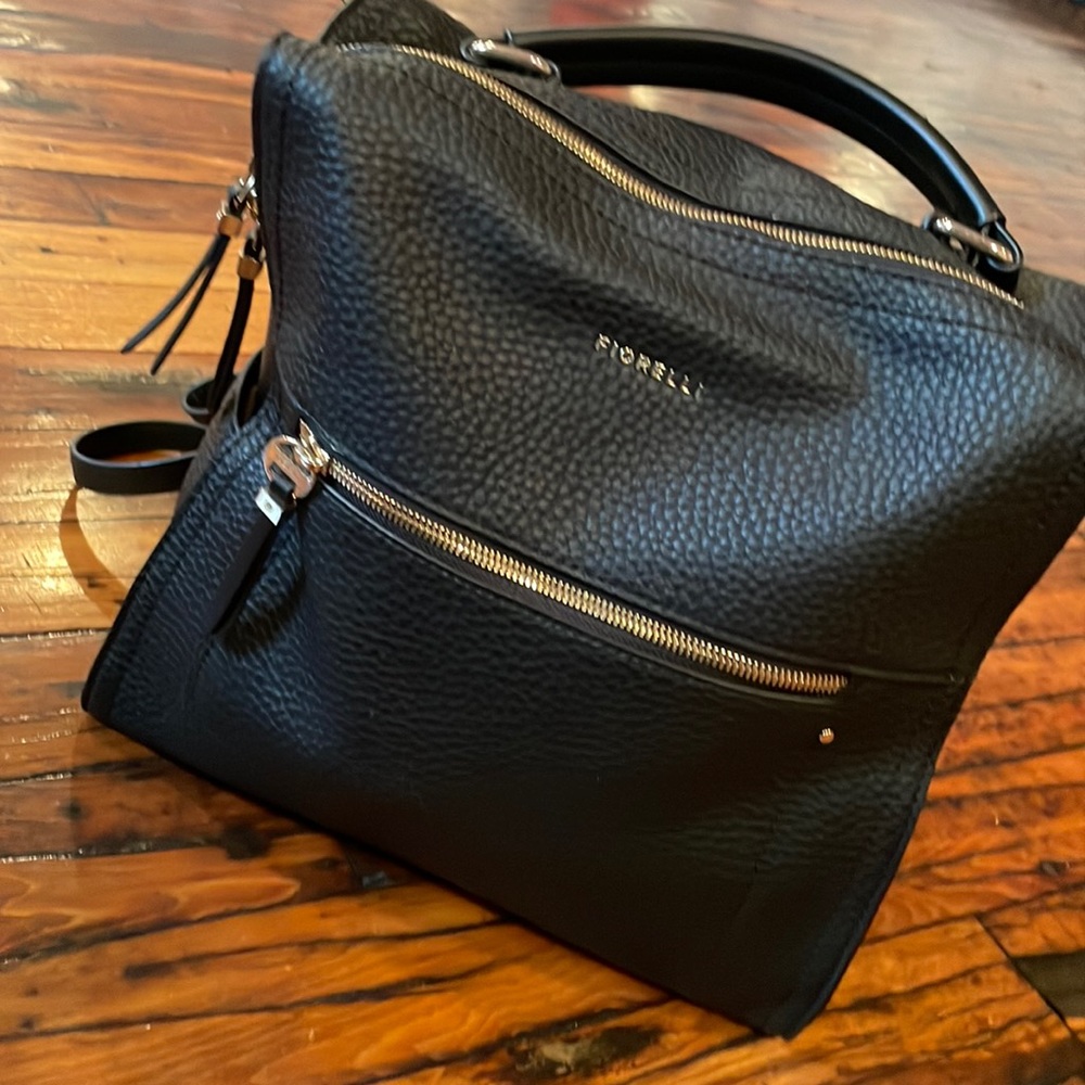 Fiorelli Backpack - NWOT - gorgeous backpack/ purse